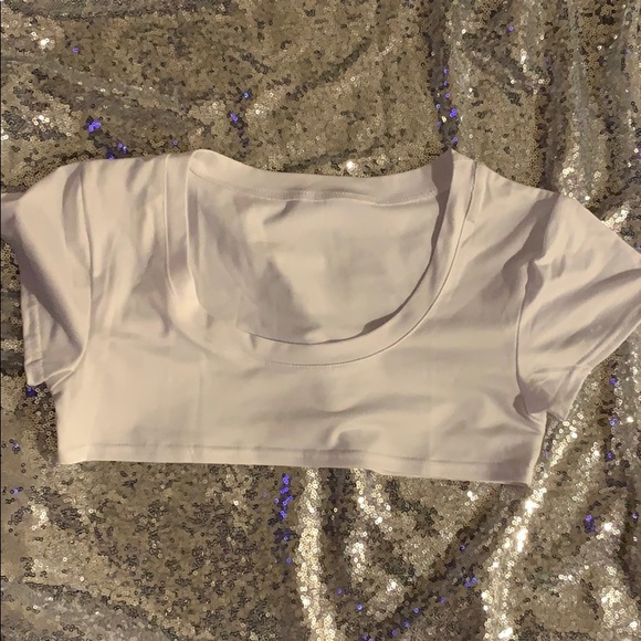 Mini Crop top - Picture 3 of 3